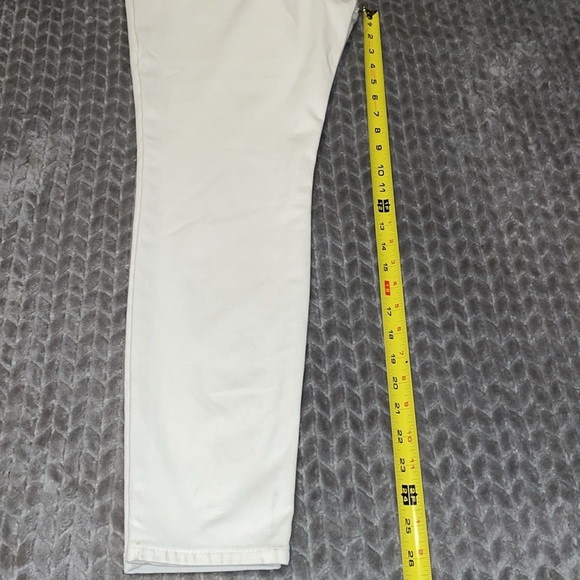 L.L. Bean Classic Fit Skinny Leg Jeans.  Size 10 - Picture 6 of 9